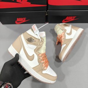 Premium quality Nike Air Jordan 1 High Praline first copy shoes in praline and cream with satin laces, available with cash on delivery from Martify