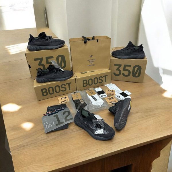 Premium quality Adidas Yeezy 350 V2 Cinder first copy shoes with complete packaging, available with cash on delivery from Martify