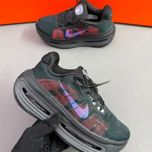 Nike Vomero Premium Black Sapphire First Copy Shoes