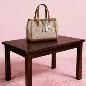 Latest Tory Burch First Copy Ladies Handbag structured design detail